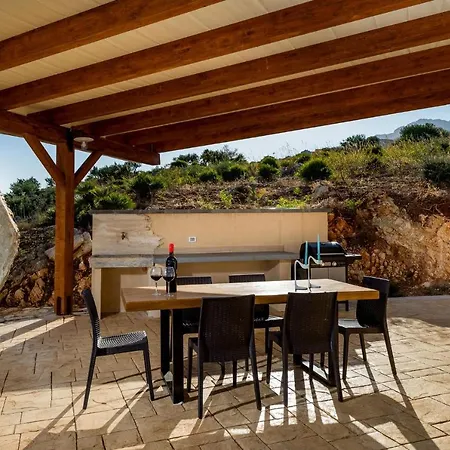 Villa Castellammare Del Golfo Sleeps 12 Pool Wifi *