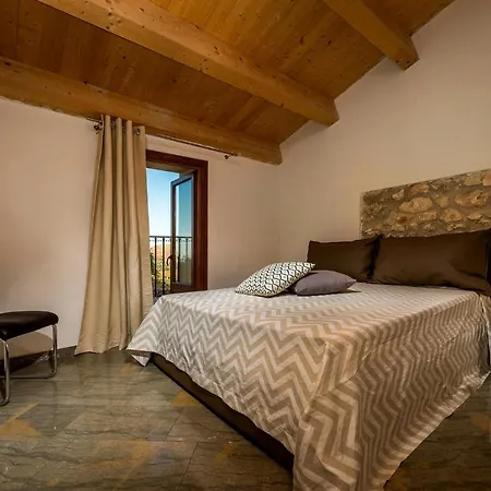 Villa Castellammare Del Golfo Sleeps 12 Pool Wifi