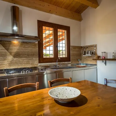 Castellammare Del Golfo Sleeps 12 Pool Wifi Villa Scopello (Sicily)